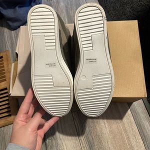 Maurices Ginger Front Zip Sneaker Wedge Camo Size 9 NWOT